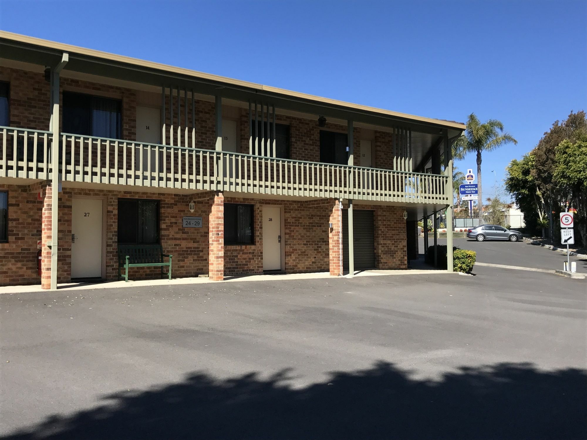 Sunseeker Motor Inn Batemans Bay Exterior foto